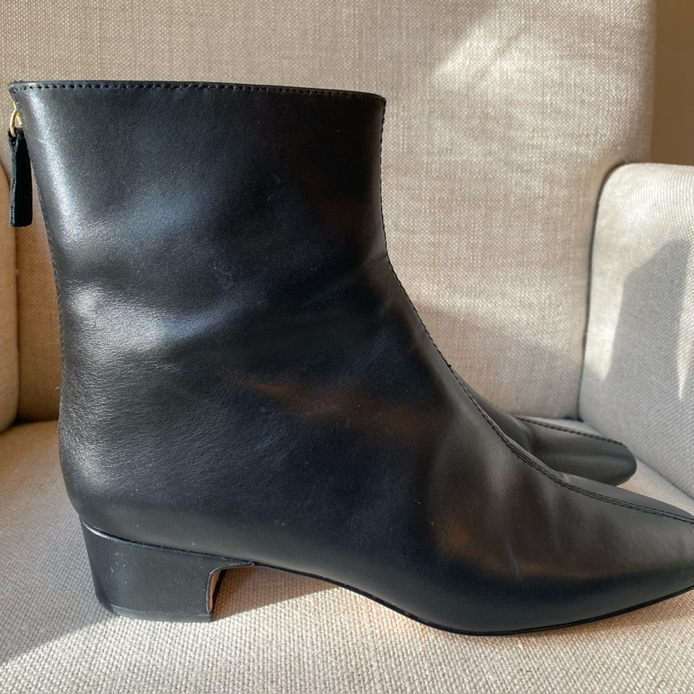 J. Crew Roxie Black Leather Back Zip Ankle Boots in Sz 7.5 with box - Picture 5 of 13